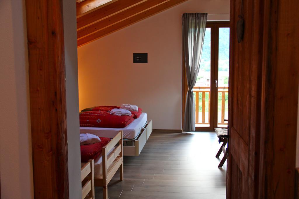 Bed and Breakfast Mortirolo à Mazzo di Valtellina Chambre photo